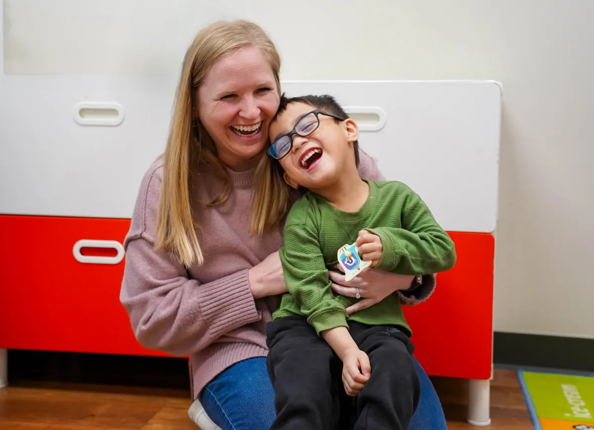 Therapist and child at Behavioral Innovations Arvada