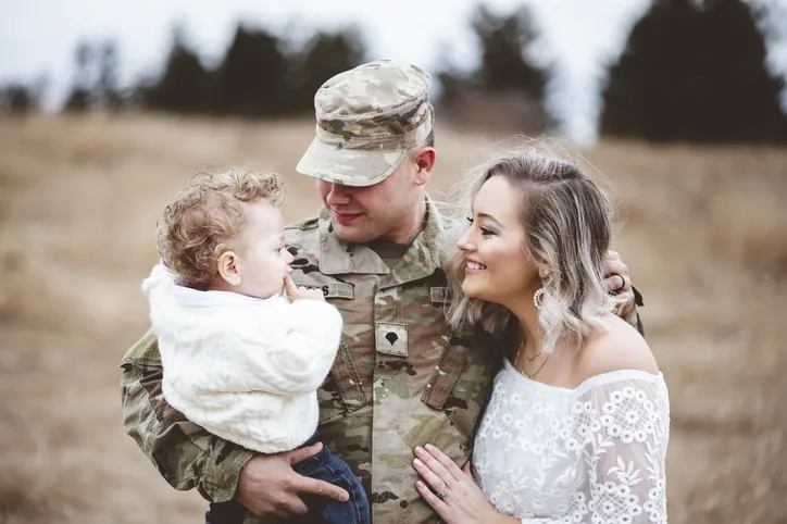 Familia militar
